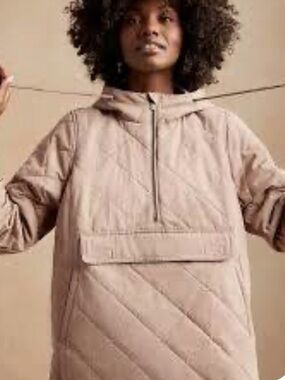 BANANA REPUBLIC quilted half zip anorak - size large